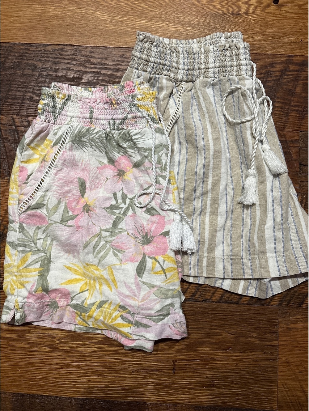 Boho Shorts linen bundle 2. Large. .
